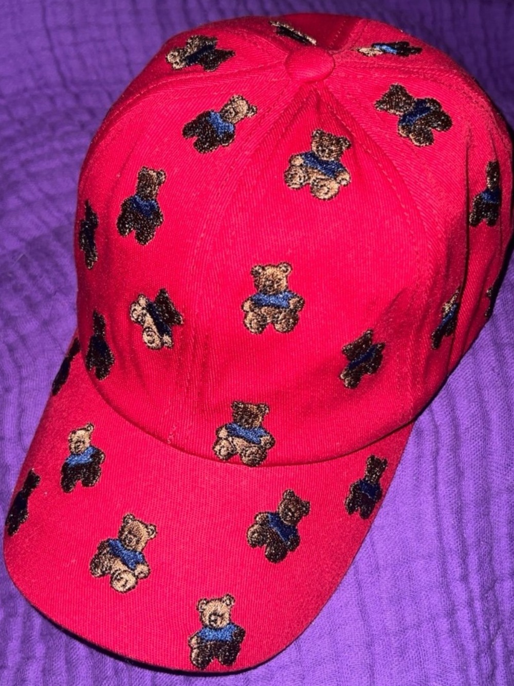 NWT WOMEN’S RED COTTON EMBROIDERED TEDDY BEAR PRINT BASEBALL CAP